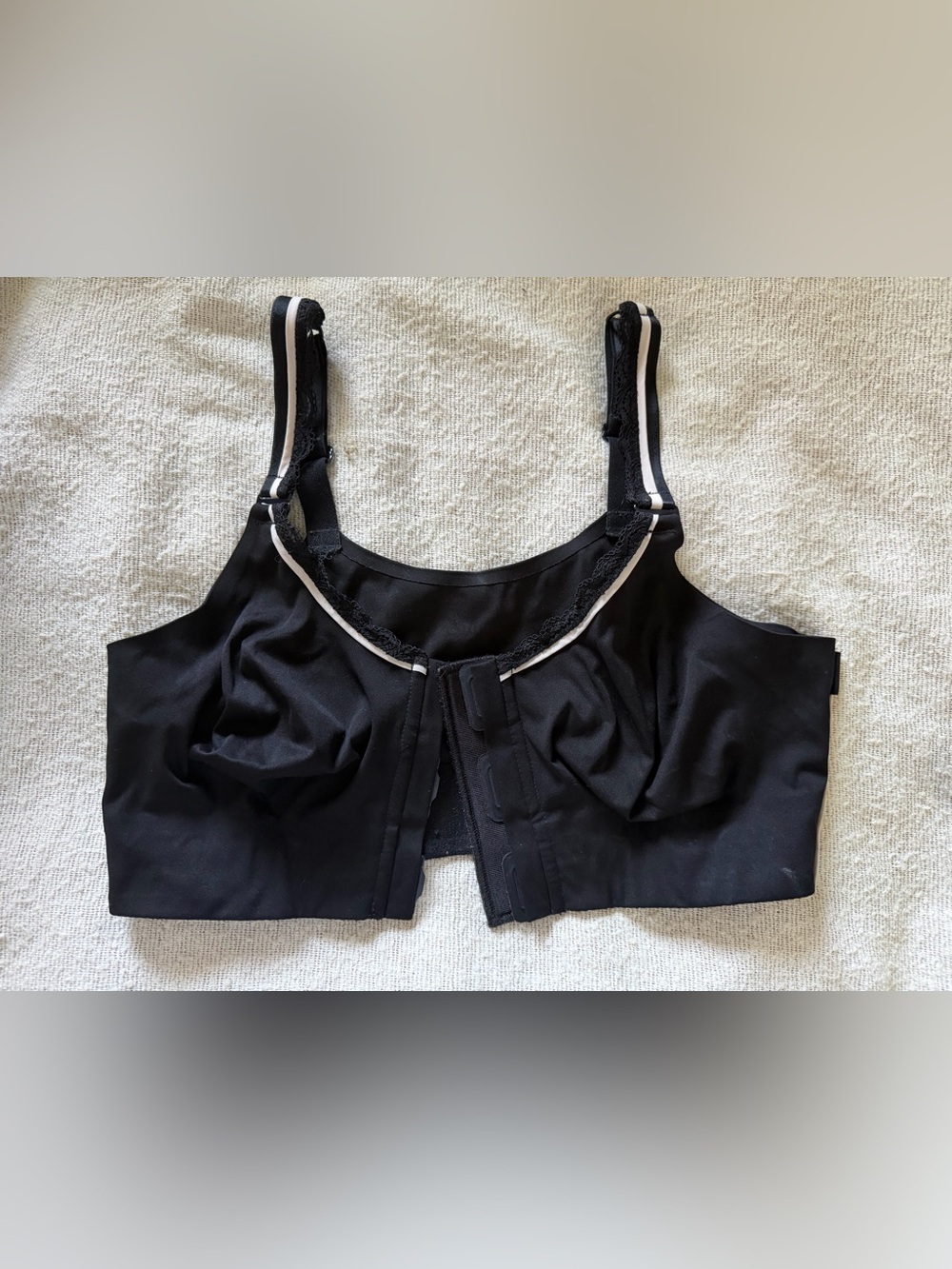 Sientra Black Front-Closure Lace Trim Post Surgical Bra